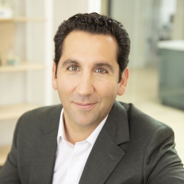 Elroy Vojdani Elroy Vojdani